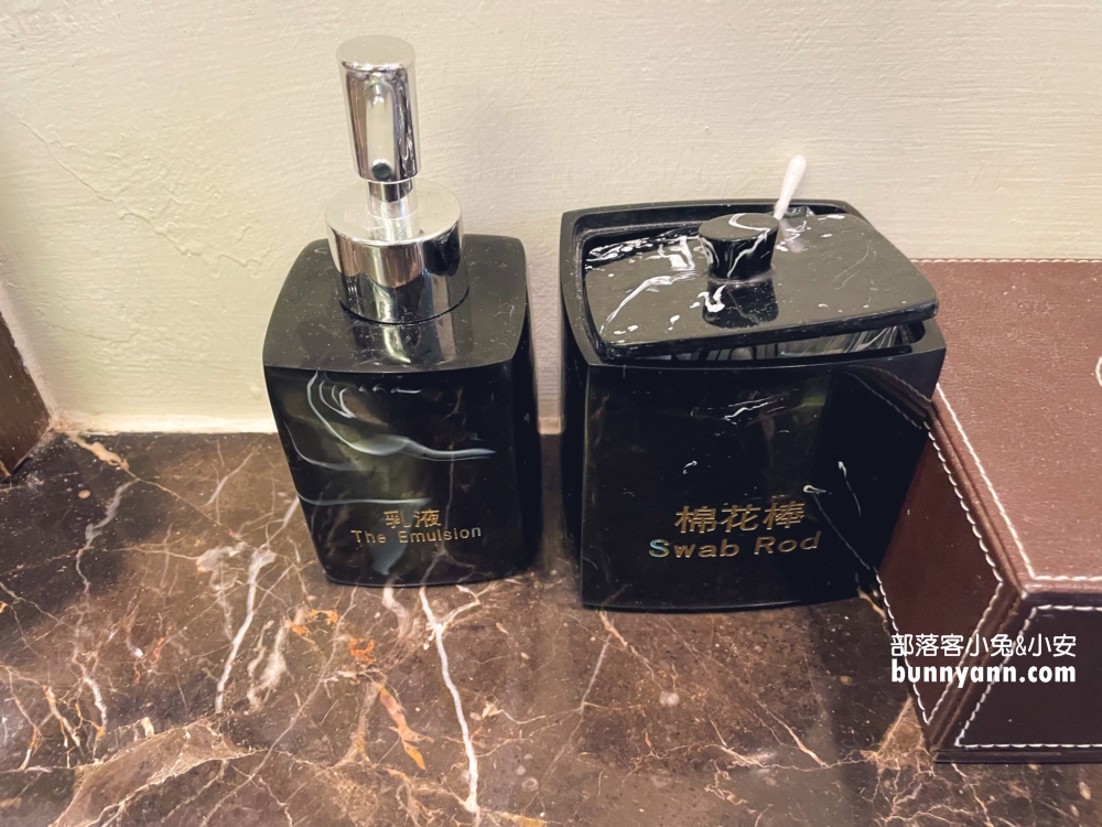 2025【鶴雅溫泉會館】烏來♨️五百元高CP值湯屋，加送咖啡與小蛋糕