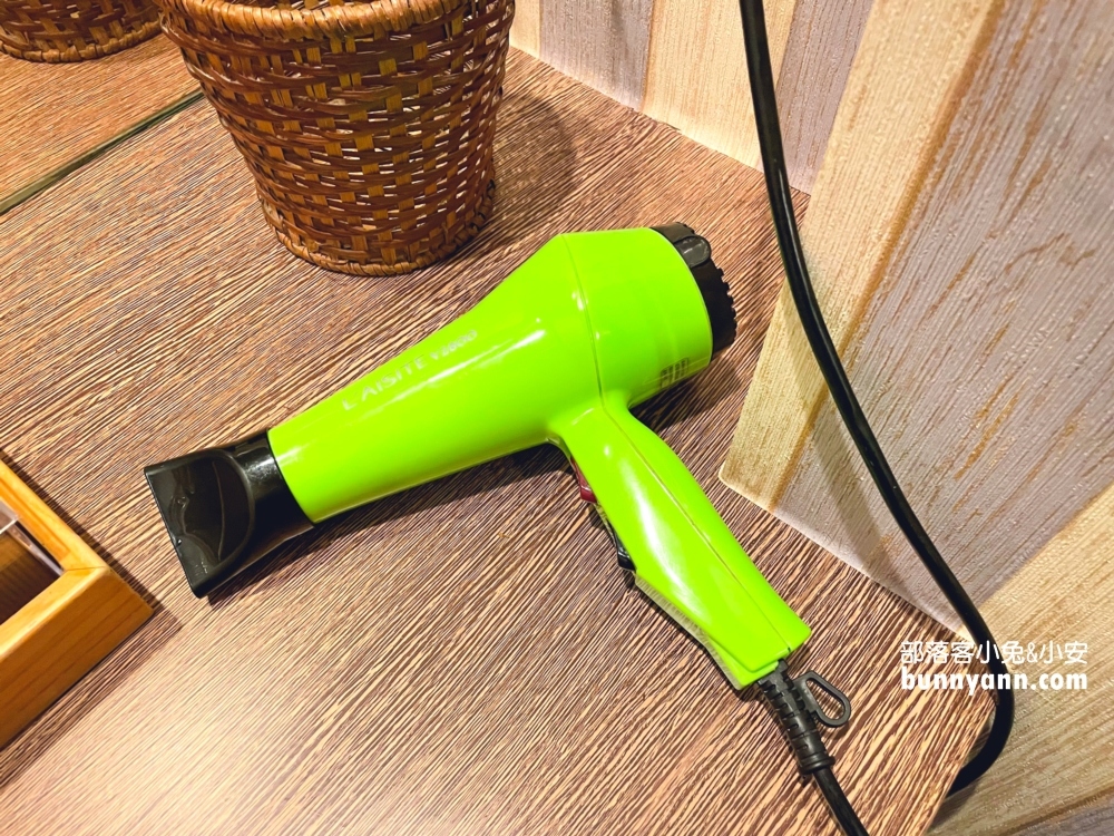 新北烏來【龍門精緻溫泉民宿】有電視的平價湯屋