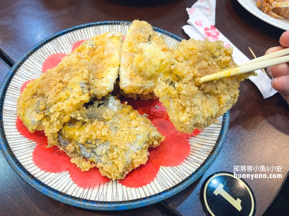 阿杰萬里蟹酥炸白帶魚