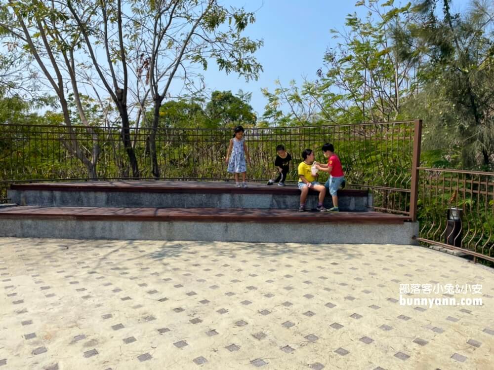 【蓮池潭】打卡拍照龍虎塔，附近景點一日遊這樣玩