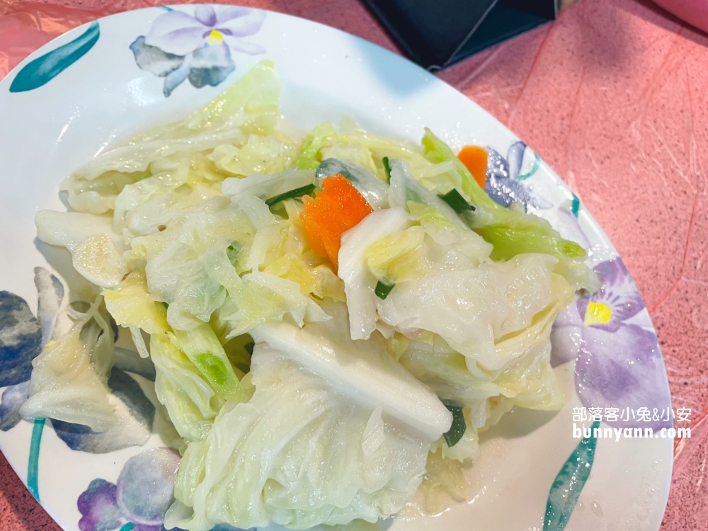竹子湖《故鄉土雞城》谷歌4.5顆星的評價不錯的土雞城