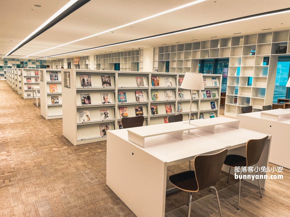 桃園市立圖書館總館