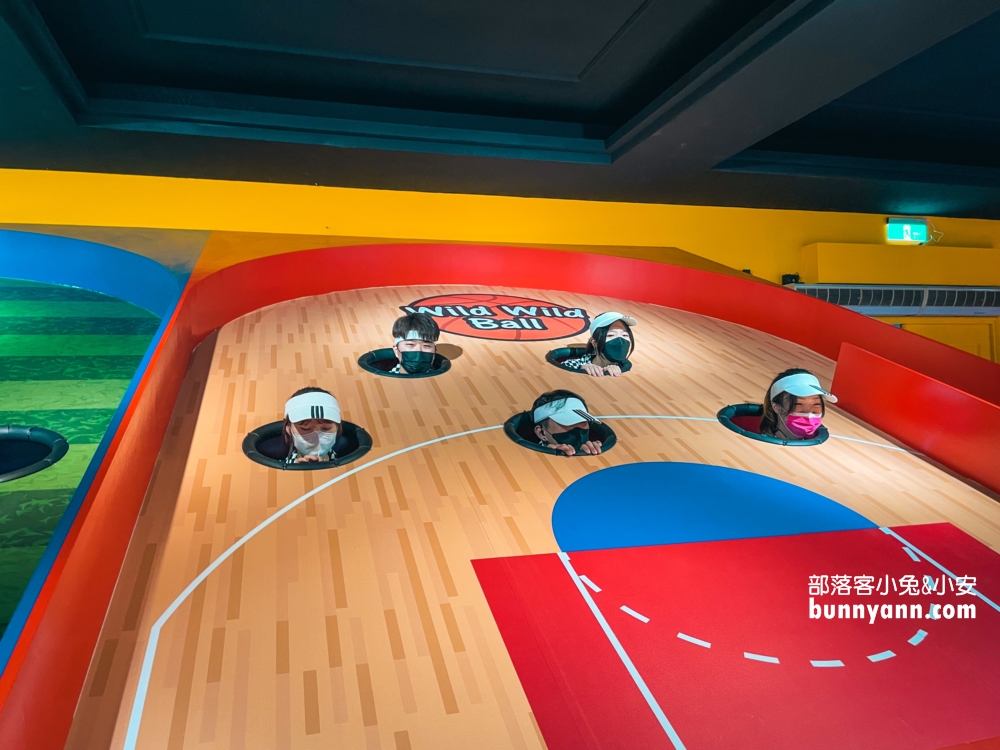 超有趣的【宜蘭歪歪球】真人彈珠檯和12種球類運動可玩