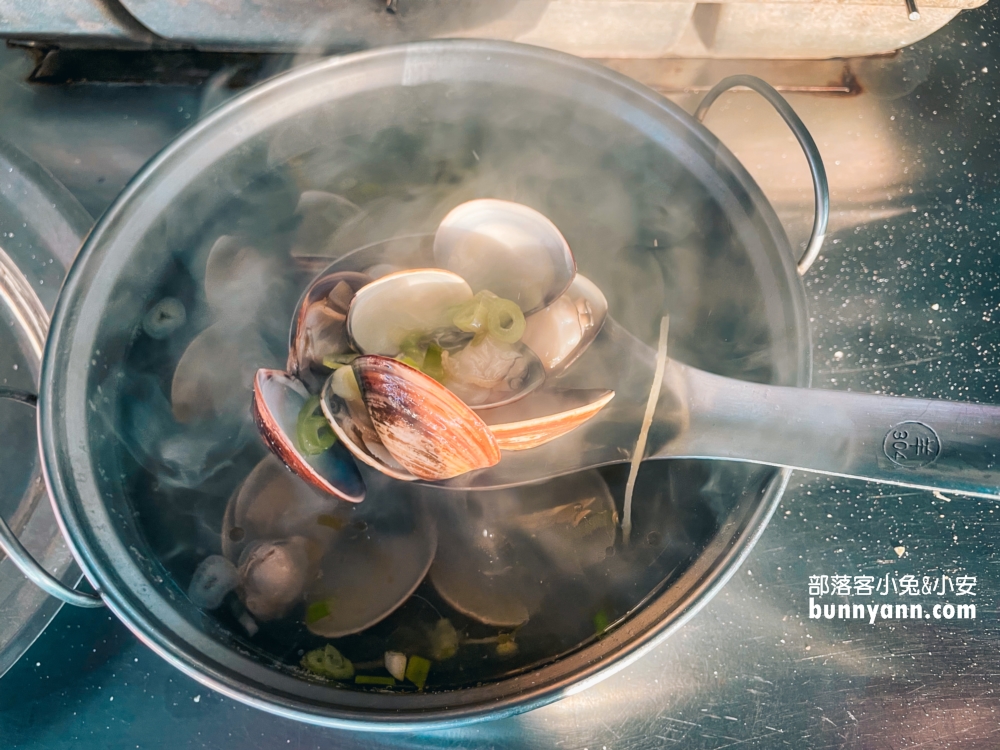 塭ㄚ烤蚵呷通海烤蚵200元吃到飽｜嘉義暴風式炭火烤蚵隨你無限吃