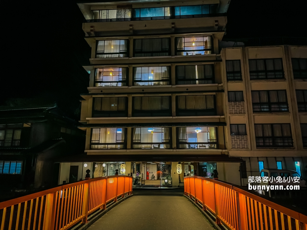 【長門湯本溫泉】音信川河川公園泡腳，夜拍竹林階梯夜景