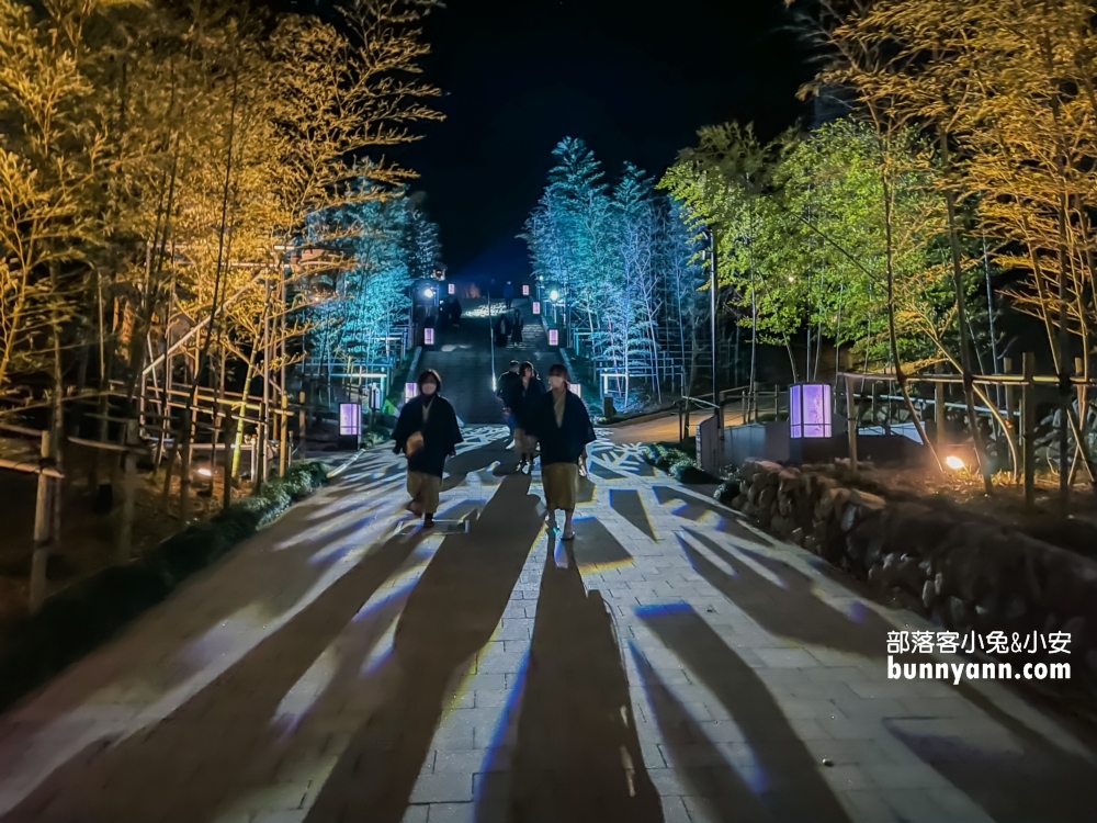【長門湯本溫泉】音信川河川公園泡腳，夜拍竹林階梯夜景