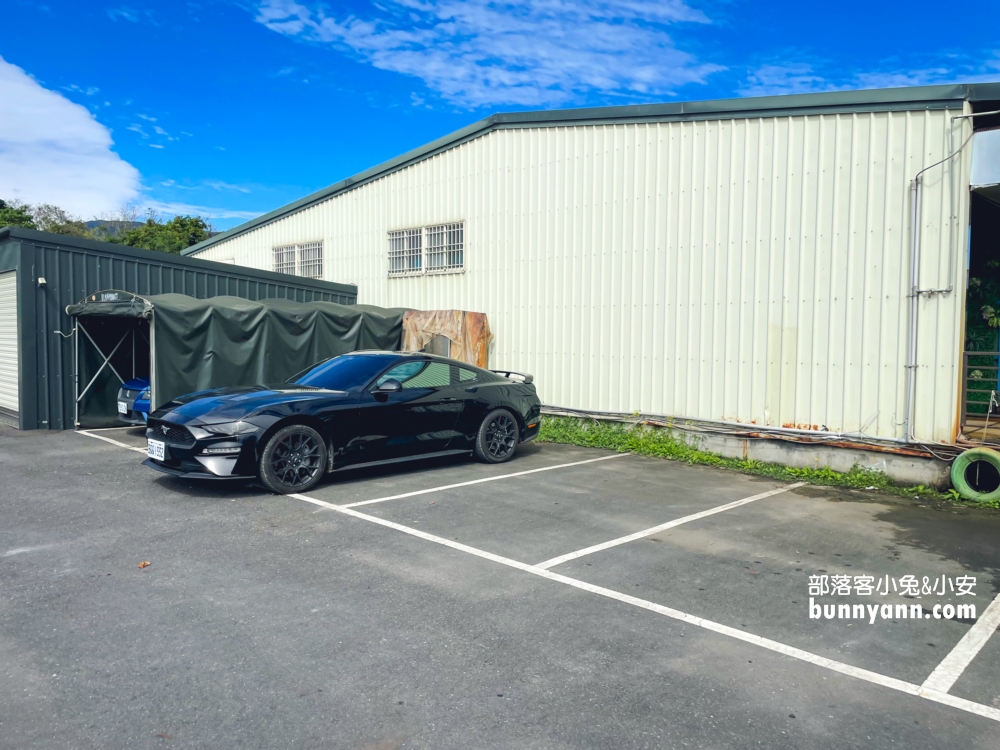 宜蘭【水鹿咖啡親子館】是咖啡店也是小型動物農場