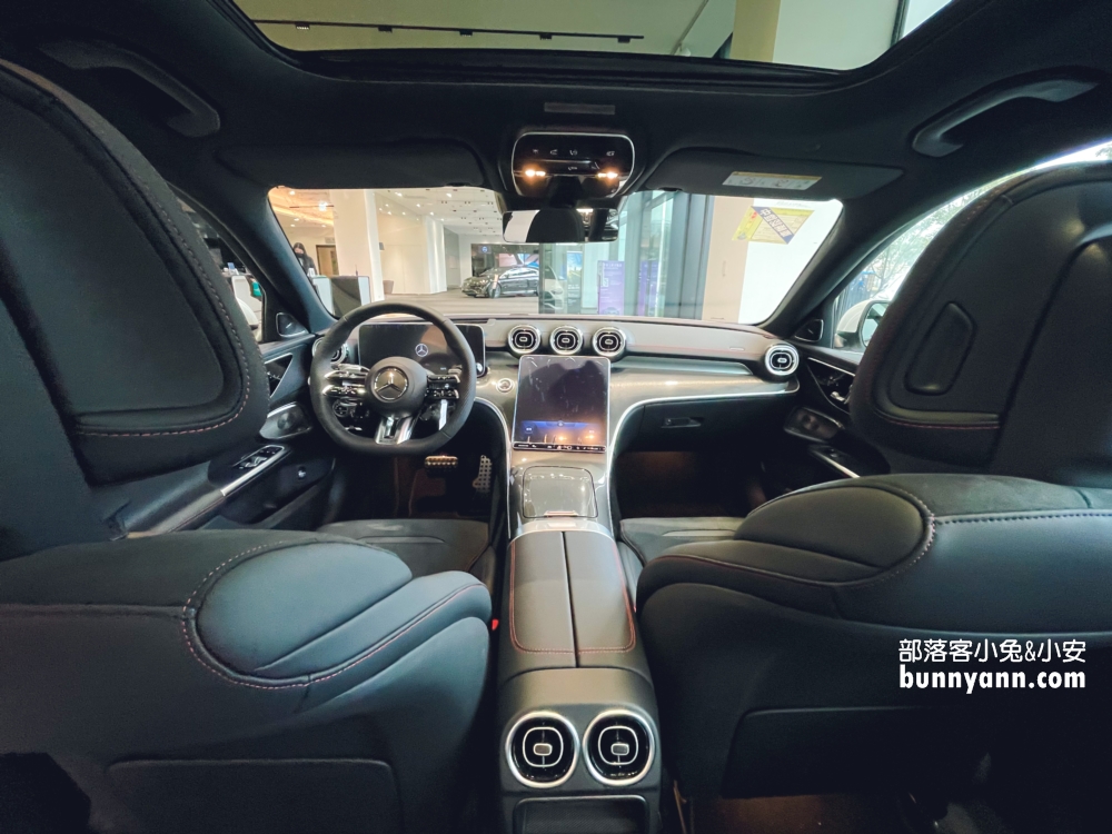 【2024賓士C43】Mercedes-AMG  C43 4MATIC Estate，現場實車拍照、配備與價錢