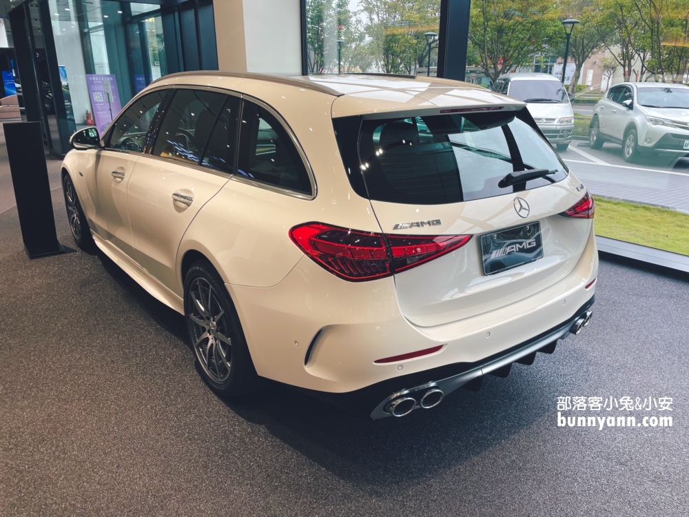 【2024賓士C43】Mercedes-AMG  C43 4MATIC Estate，現場實車拍照、配備與價錢