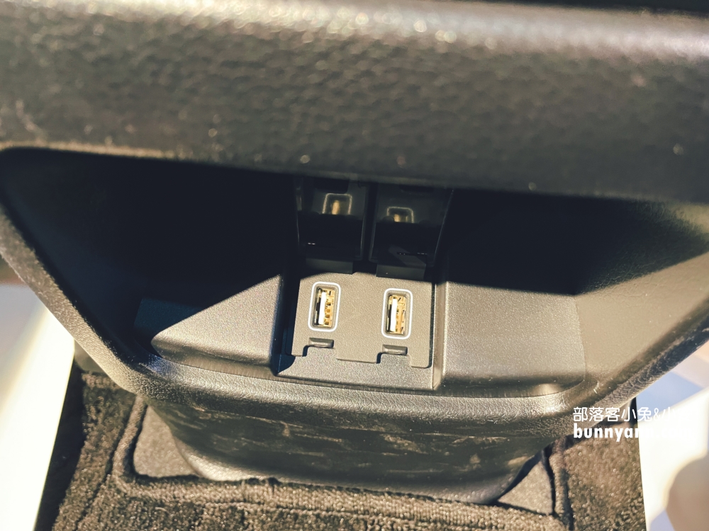 【2023Honda CR-V】本田CRV休旅車，現場實車拍照、配備與價錢!!
