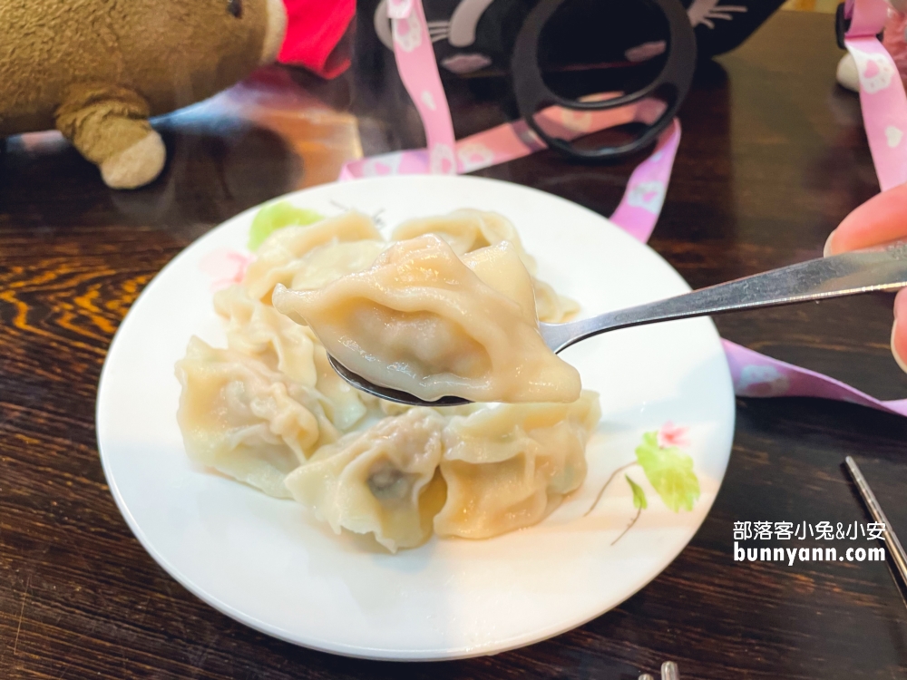 苗栗【大鼎夏荷牛肉麵館】免費豆花竟然比牛肉麵好吃多了