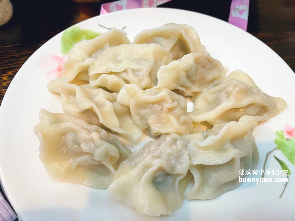 苗栗【大鼎夏荷牛肉麵館】免費豆花竟然比牛肉麵好吃多了