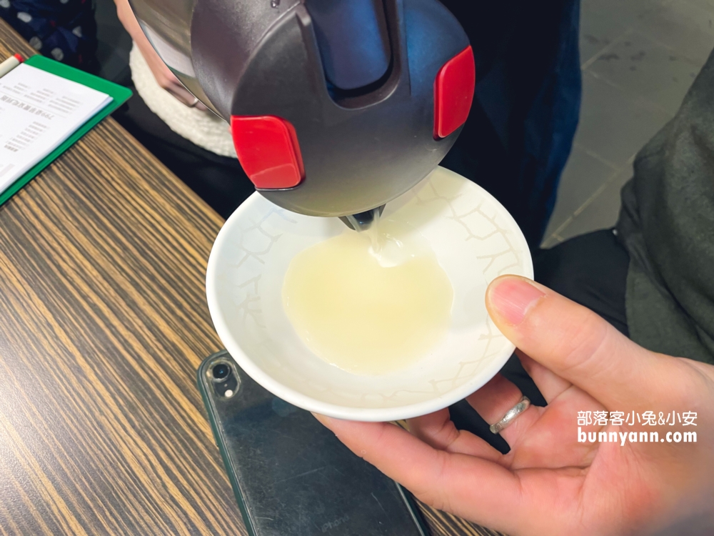 【燒鶴一番町】基隆廟口店，厚切牛排、Q彈鮮蝦吃到飽超讚!!