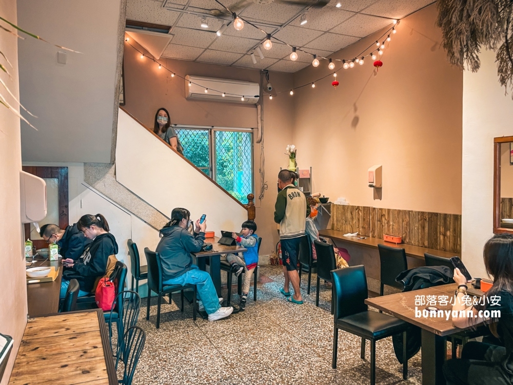 陳師傅牛肉麵大王｜台中西屯超美日雜風牛肉麵店