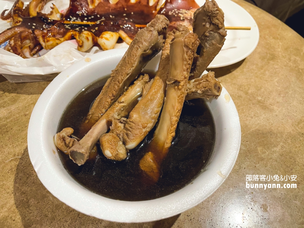 【員林龍燈夜市】一星期開四天的夜市，想吃美食就來這裡找!!