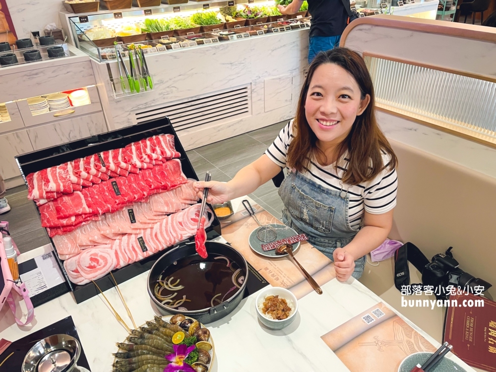 【嗑肉石鍋春日路店】桃園火鍋自助吧吃到飽餐廳，價位與肉質分享