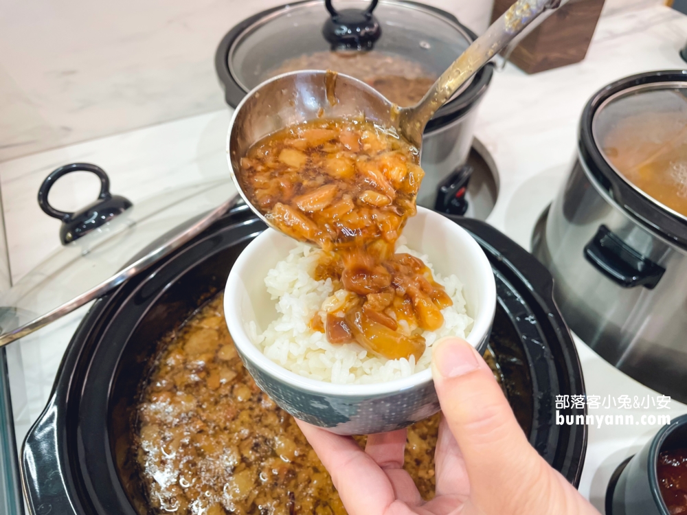 【嗑肉石鍋春日路店】桃園火鍋自助吧吃到飽餐廳，價位與肉質分享
