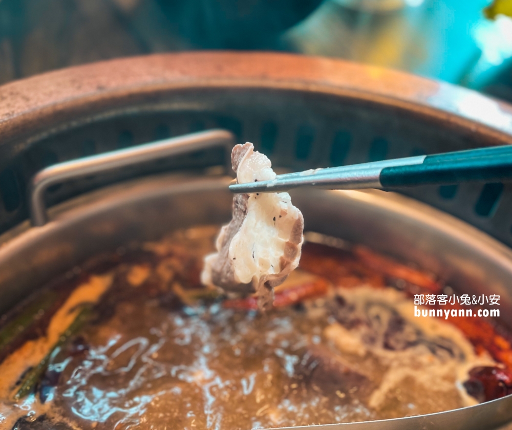 台北美食推薦！辛巴適麻辣鍋，一個人最低599享麻辣鍋，還有新鮮芒果冰療癒心靈