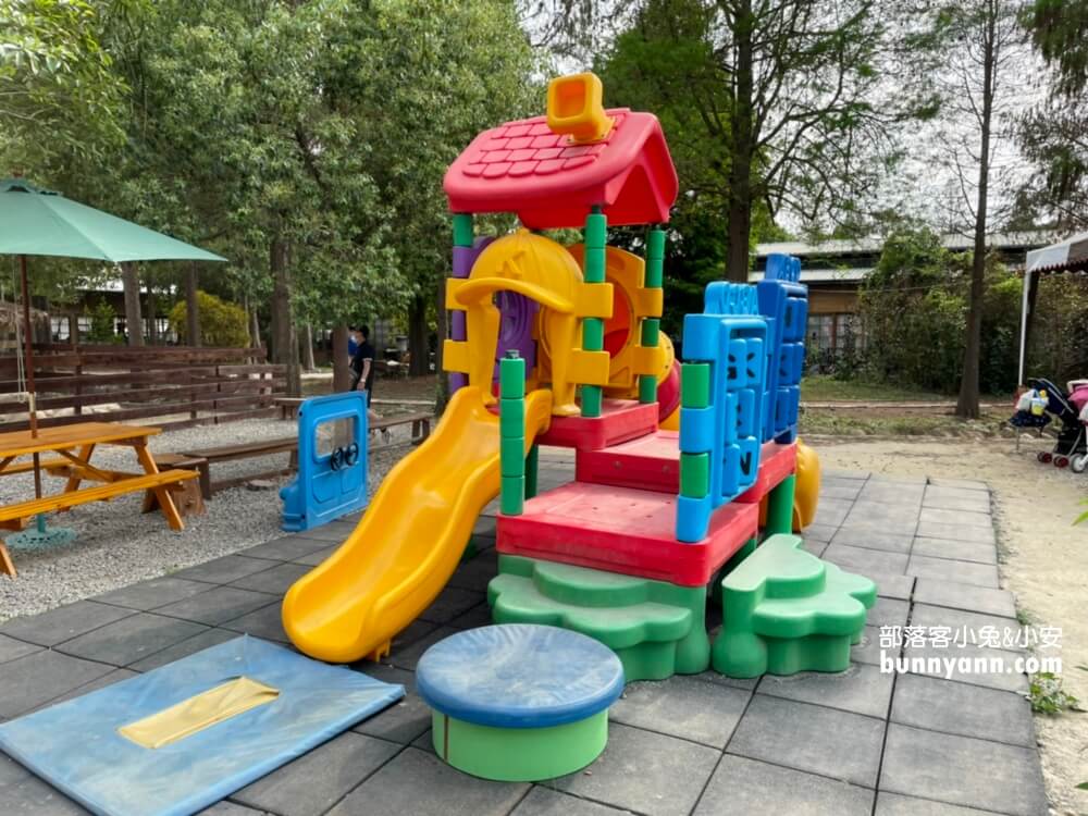 超好玩【鹿營親子農場】滑草、玩水、餵小鹿農場戶外放風半日遊