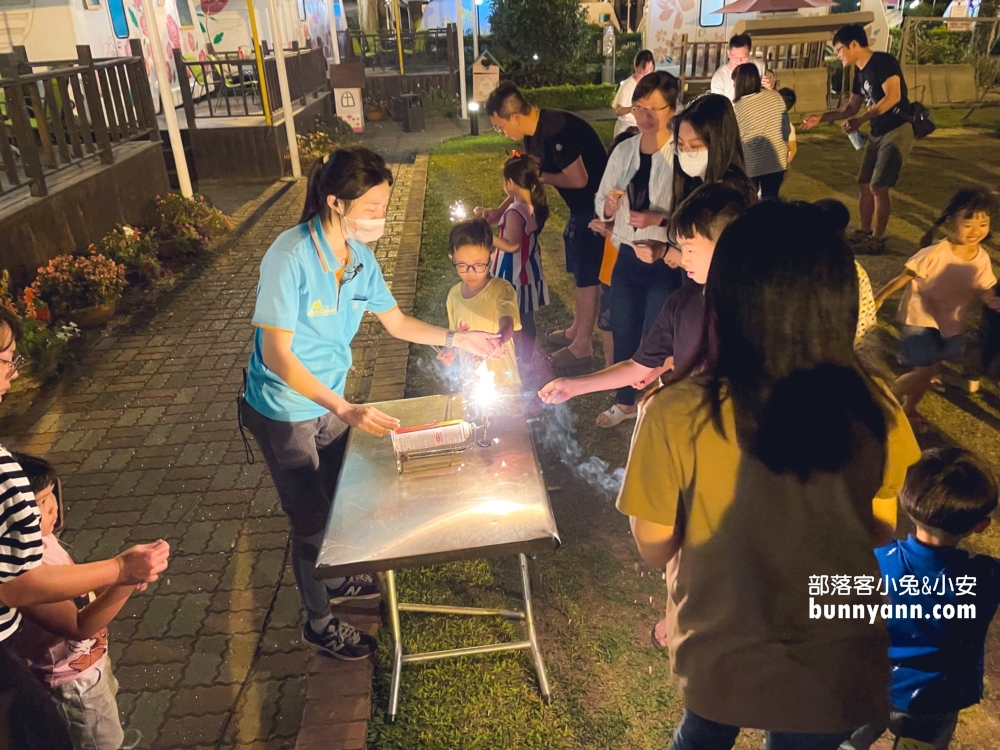 詩情夢幻城堡｜親子主題旅店，一房一台電動車有夠棒