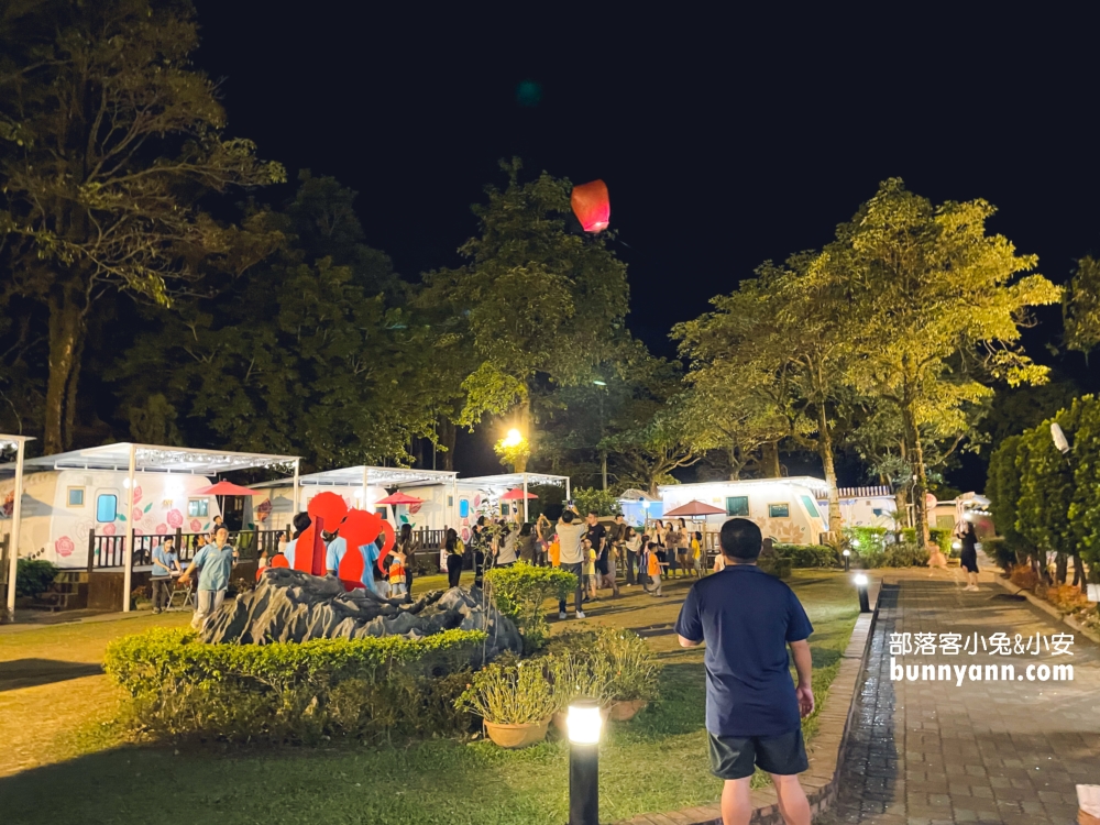 詩情夢幻城堡｜親子主題旅店，一房一台電動車有夠棒