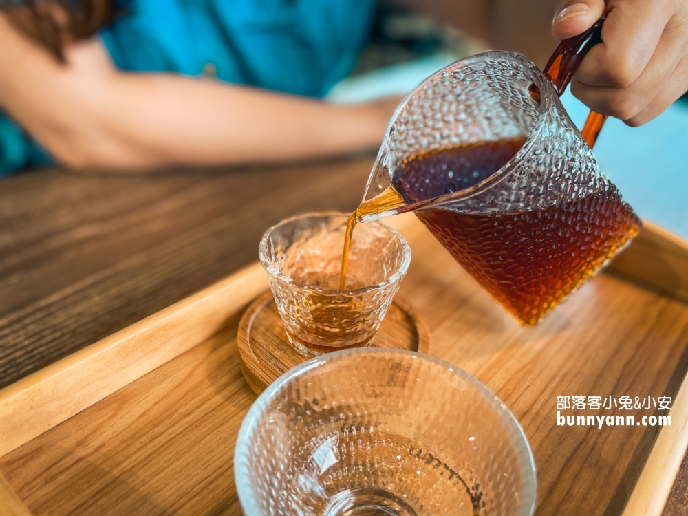 萬記商行The One’s Shop礁溪咖啡廳，宜蘭美食推薦綠田裡好味道!!