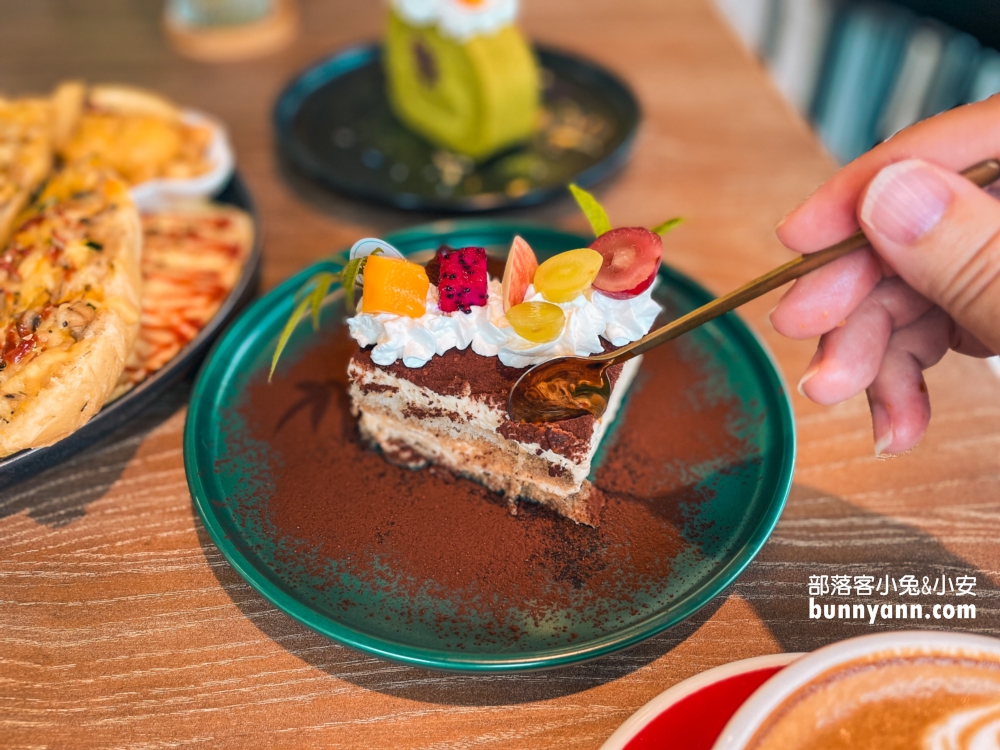 萬記商行The One’s Shop礁溪咖啡廳，宜蘭美食推薦綠田裡好味道!!