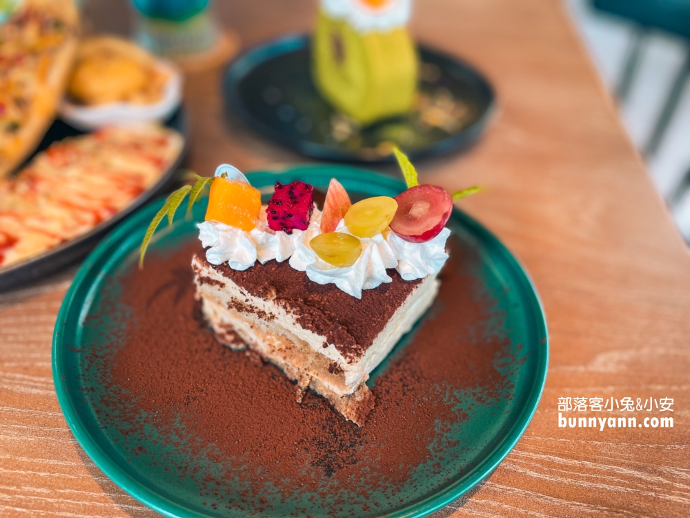 萬記商行The One’s Shop礁溪咖啡廳，宜蘭美食推薦綠田裡好味道!!