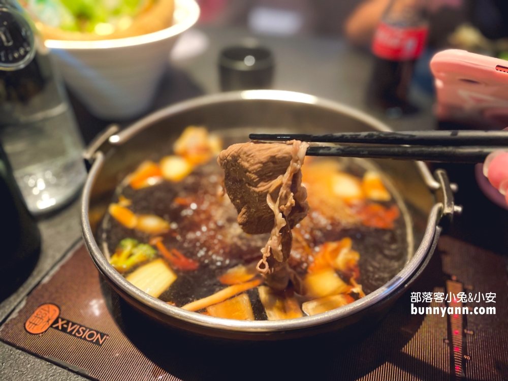 高雄翰品酒店品日料，高雄壽喜燒吃到飽餐廳，菜單價位與菜色分享