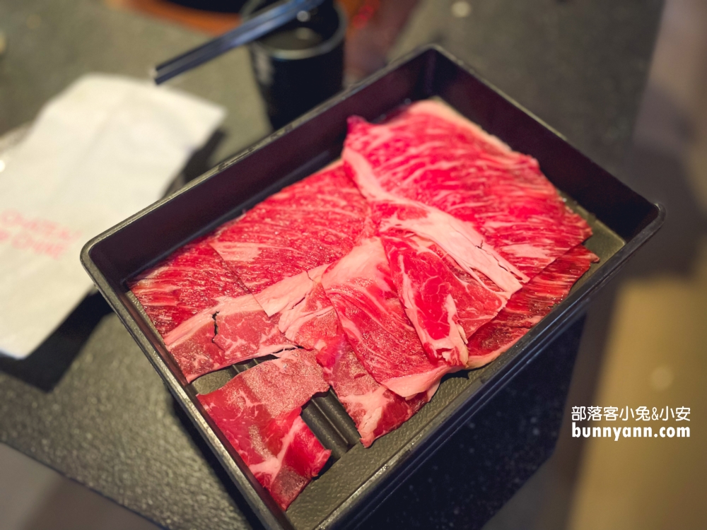 高雄翰品酒店品日料，高雄壽喜燒吃到飽餐廳，菜單價位與菜色分享