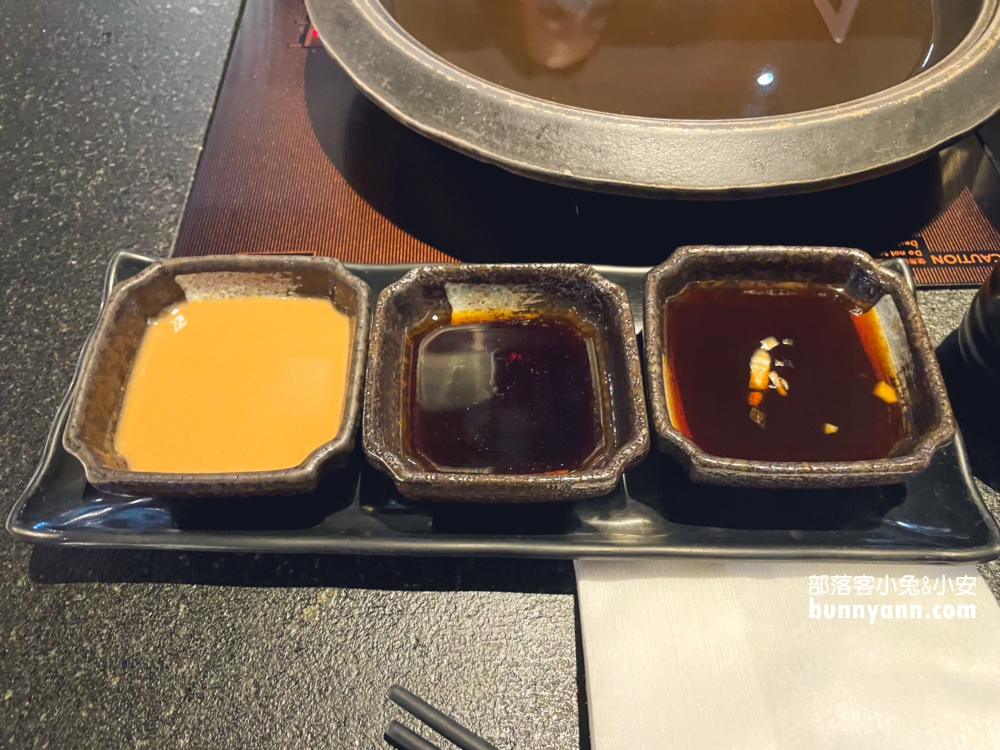 高雄翰品酒店品日料，高雄壽喜燒吃到飽餐廳，菜單價位與菜色分享