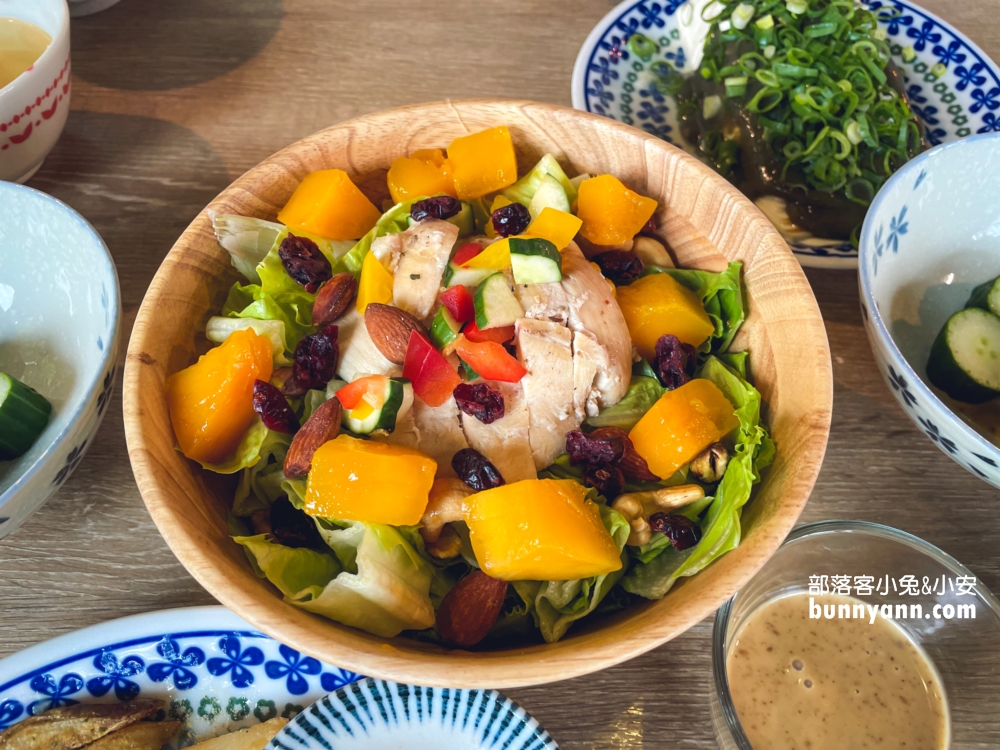 宜蘭美食餐廳「蘭波LanPO」介紹，在超美玻璃屋喝咖啡約會