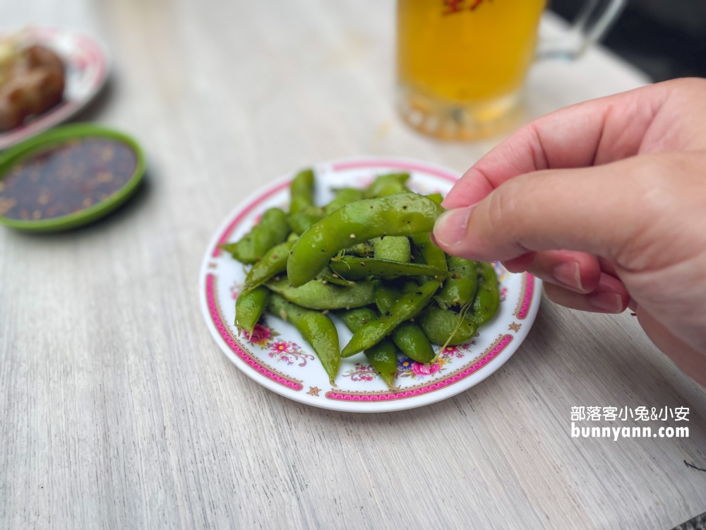 基隆美食「浮基仔香腸」一口吃香腸，菜單資訊整理