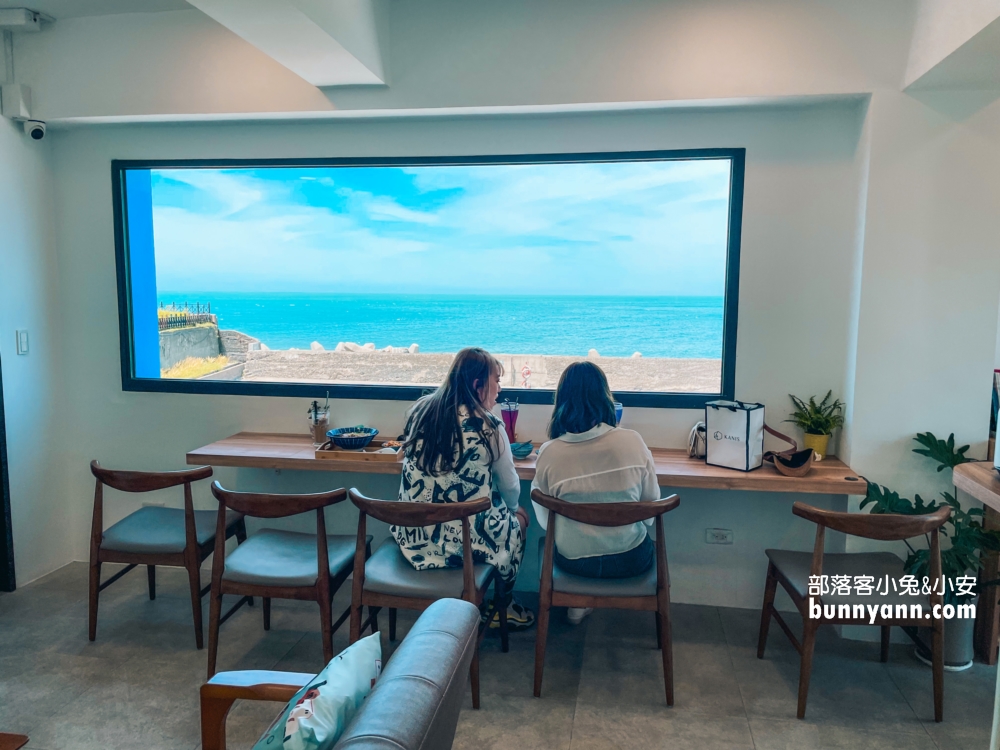 【金點草里驛棧】草里漁港旁好吃的小卷米粉，直接海景第一排視野