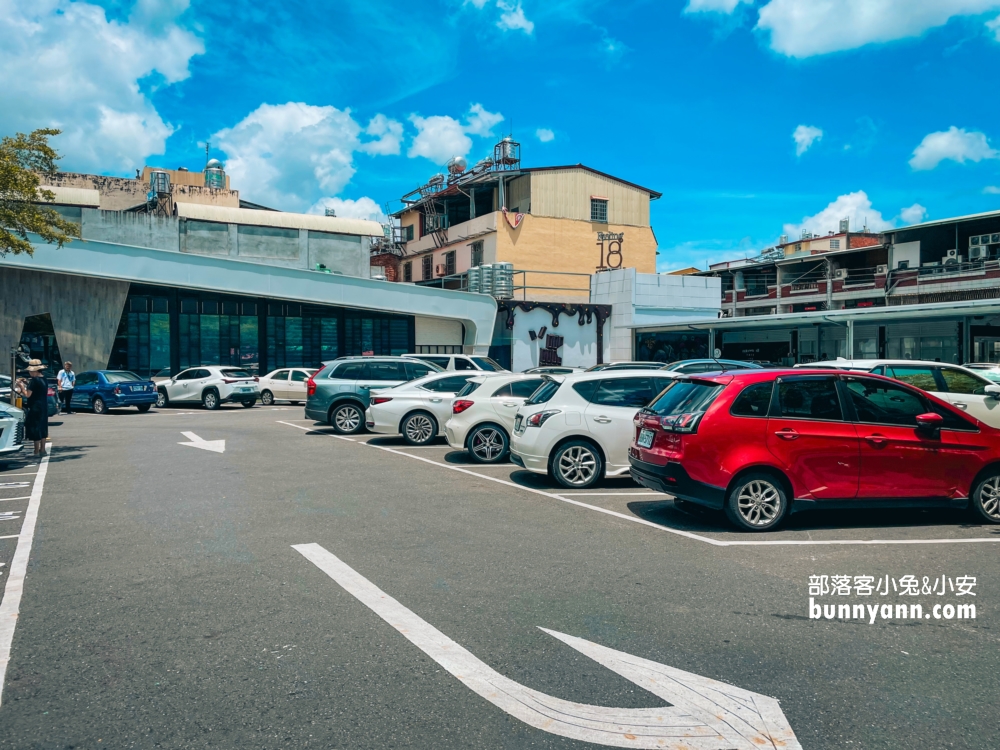 南投「18度c巧克力工房」必買生吐司與冰淇淋(停車&菜單)