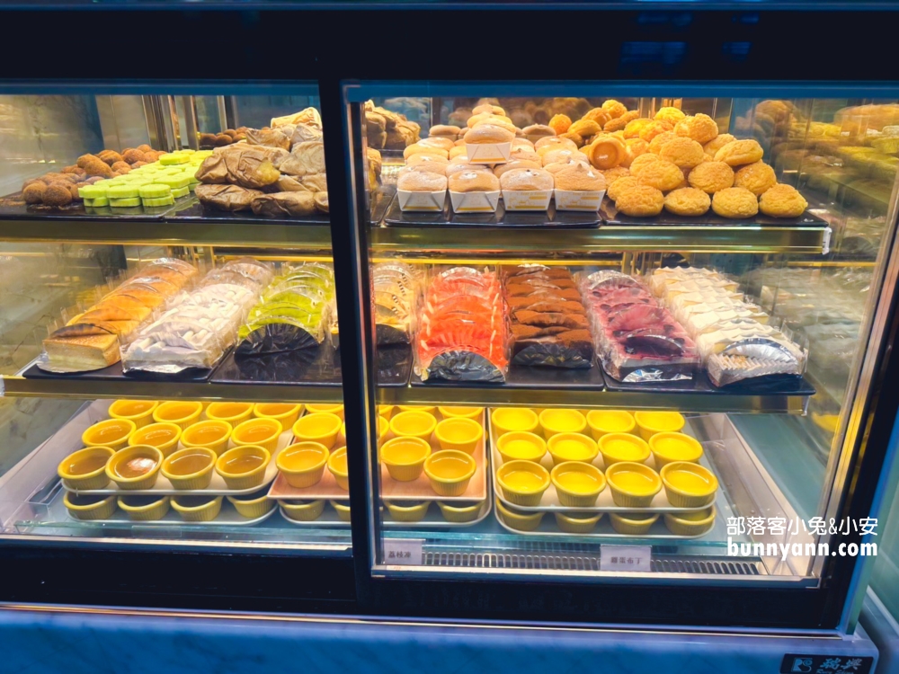 【我家牛排林口A9店】提供多達四十道中西料理與自助霜淇淋自助吃到飽