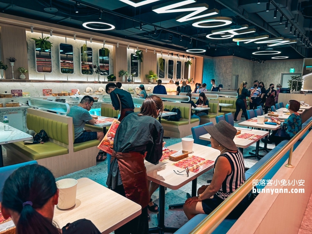 【我家牛排林口A9店】提供多達四十道中西料理與自助霜淇淋自助吃到飽