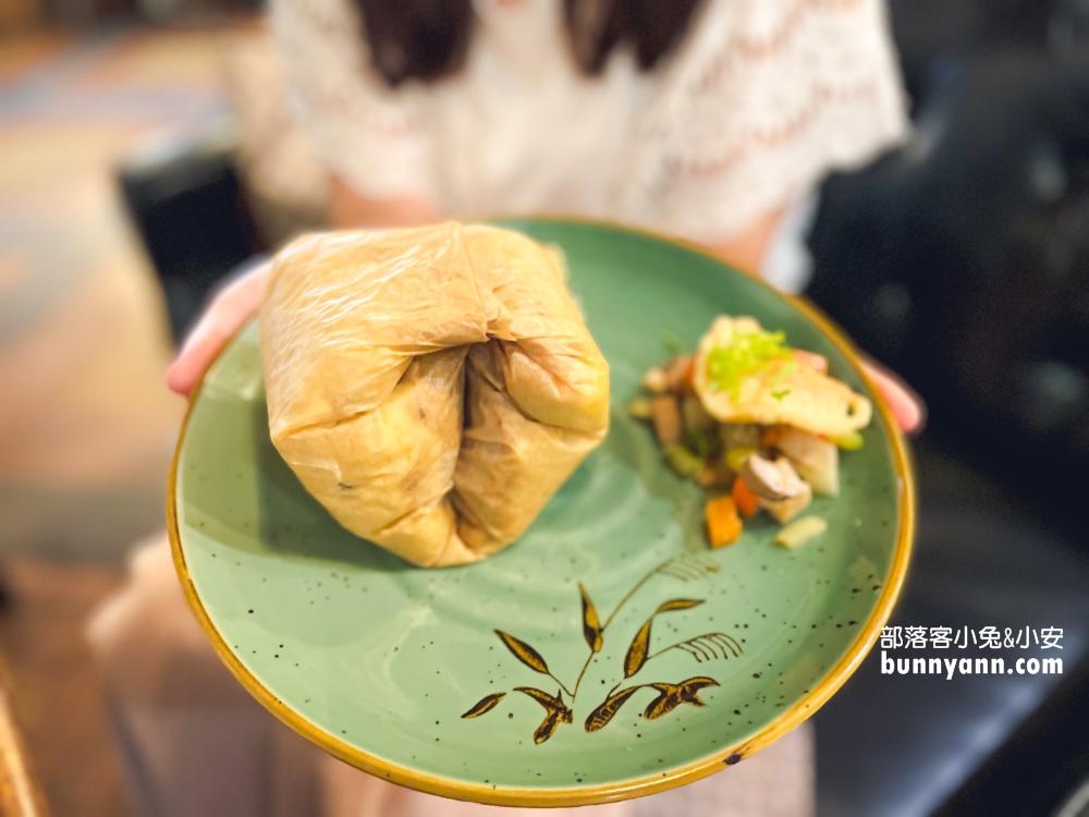 帶你吃【昨日花卷跨界好食】燈光美氣氛佳的美味創意料理