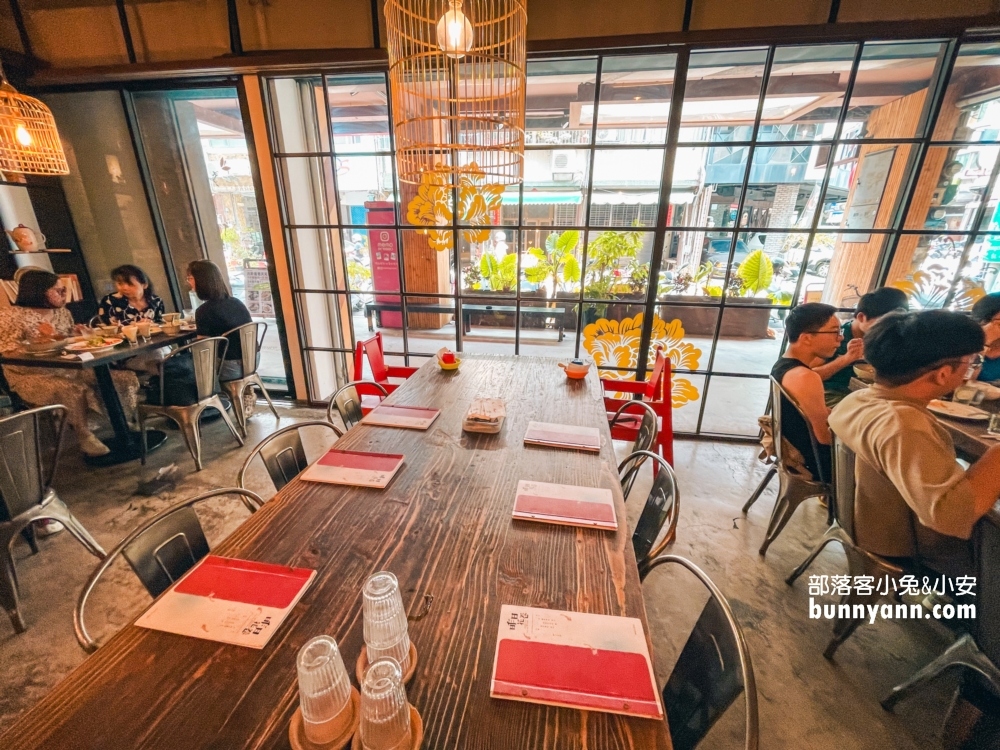 帶你吃【昨日花卷跨界好食】燈光美氣氛佳的美味創意料理