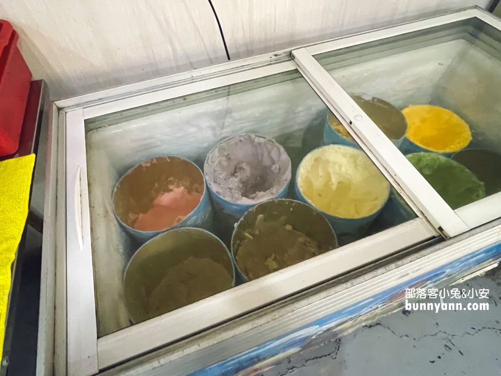 宜蘭【海世界複合式碳烤】谷歌4.3顆星的評價很高的海鮮吃到飽餐廳！
