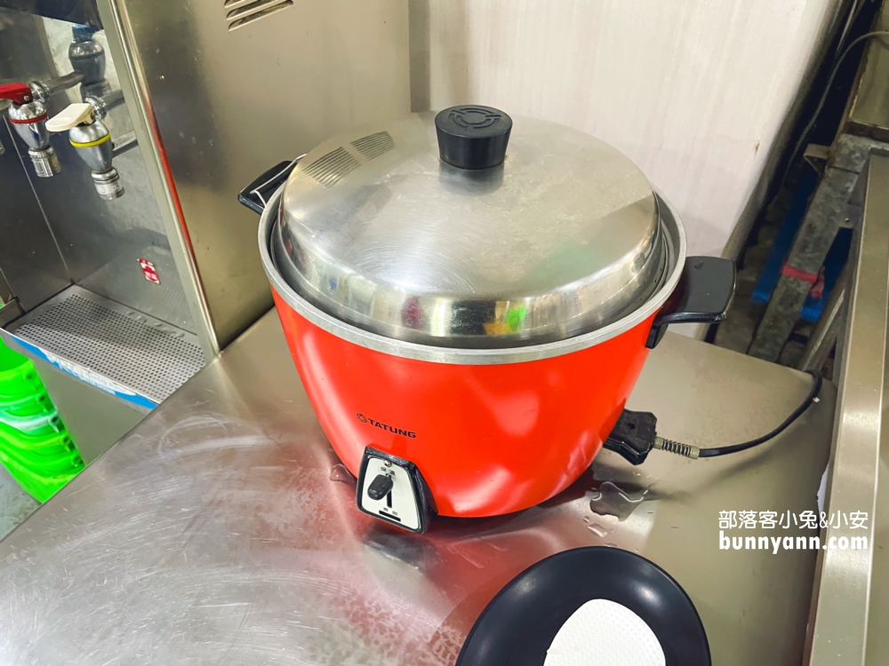 宜蘭【海世界複合式碳烤】谷歌4.3顆星的評價很高的海鮮吃到飽餐廳！