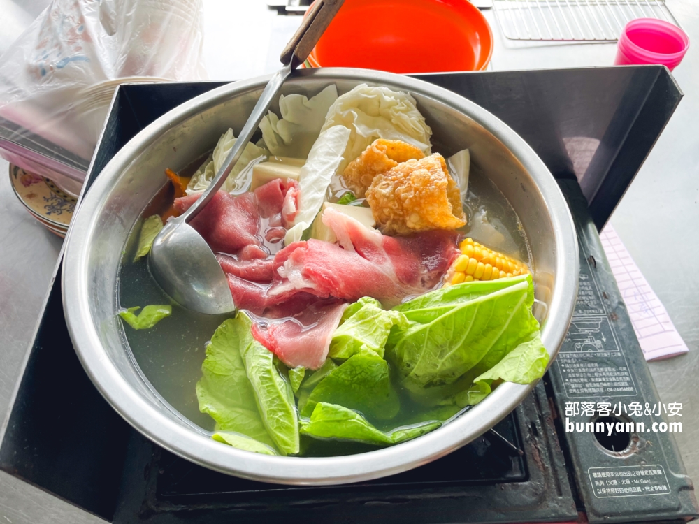 中社烤肉賞花農場，沙坑、遊戲室、戲水池隨你玩