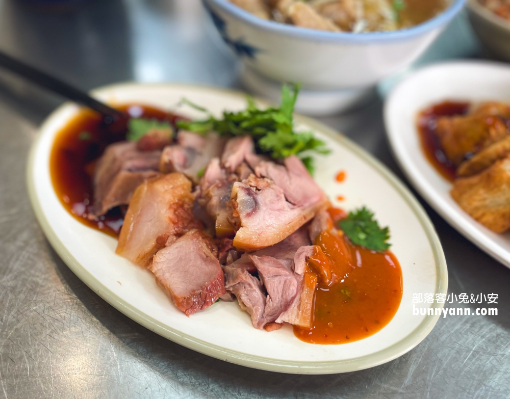2025【金龍肉焿】中船路美食推薦這間開業將近50年的老字號麵店