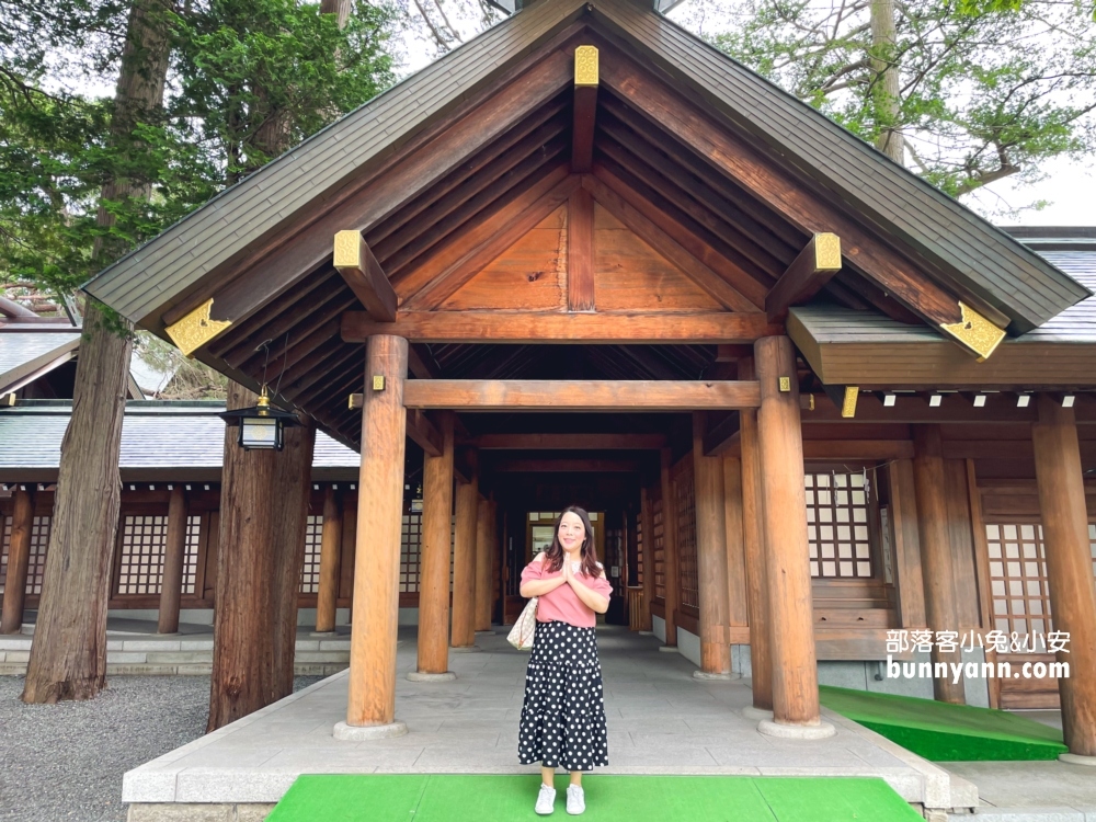 日本「北海道神宮」來求好運御守，免門票、六花亭茶屋、必拍場景攻略。