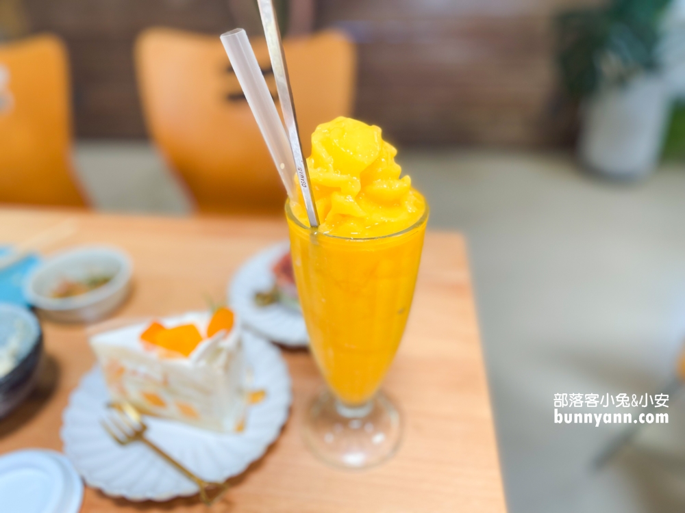 繞山花多肉秘境「桃園三和青創基地」擁有無限多的多肉植栽可以買回家