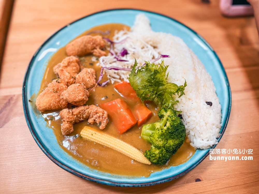 繞山花多肉秘境「桃園三和青創基地」擁有無限多的多肉植栽可以買回家