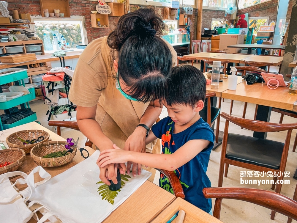 繞山花多肉秘境「桃園三和青創基地」擁有無限多的多肉植栽可以買回家