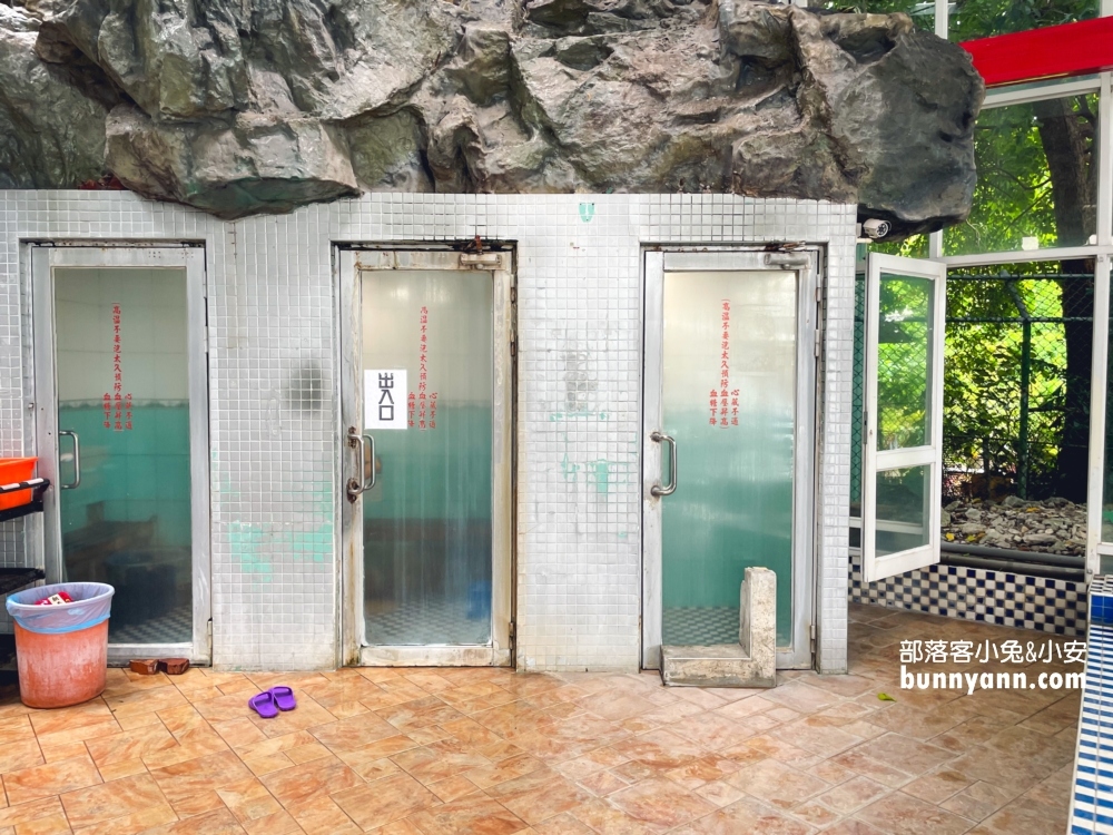 嘉義【威士登水世界】市區隱藏版水上樂園，高空滑水道超讚