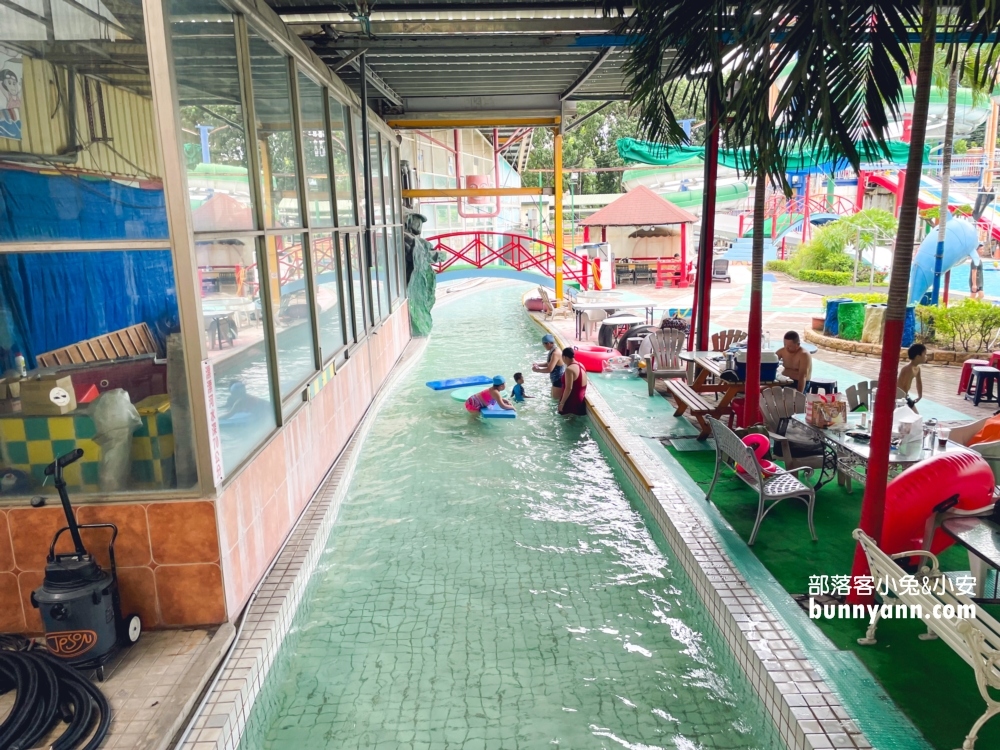 嘉義【威士登水世界】市區隱藏版水上樂園，高空滑水道超讚