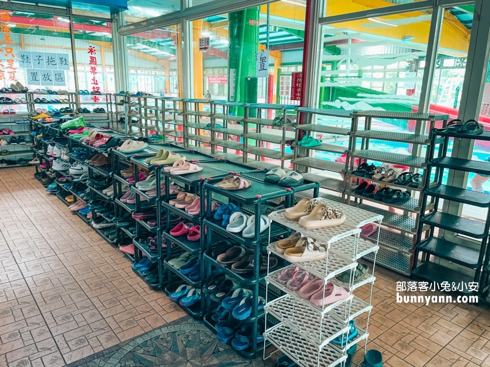 嘉義【威士登水世界】市區隱藏版水上樂園，高空滑水道超讚